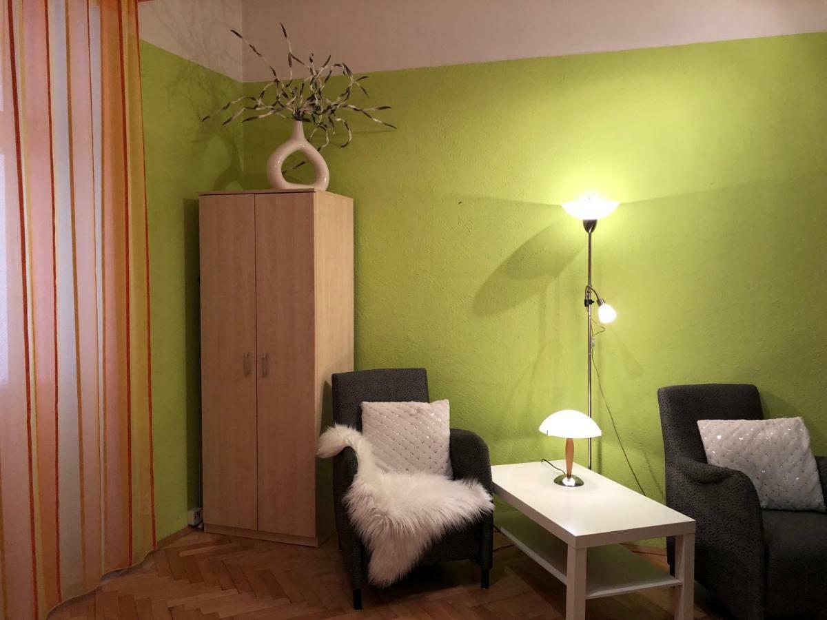 Apartman Orchidej U Vridla Karlsbad Exteriör bild